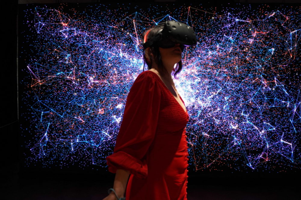 Lo vas a tener difícil para hacerte con el casco de realidad virtual de Apple Casco AR / VR