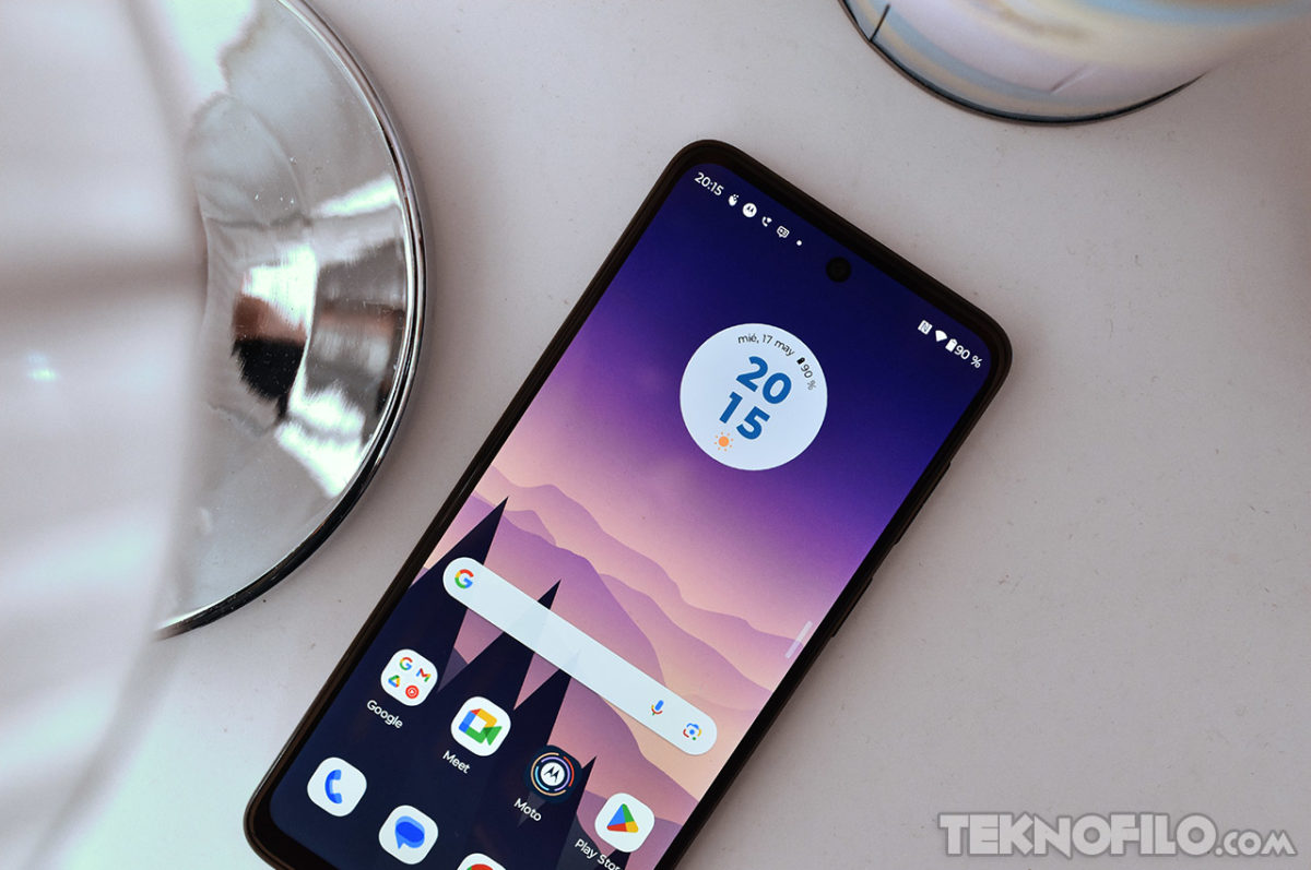 Motorola Moto G73 5G review en español, Análisis y opinión