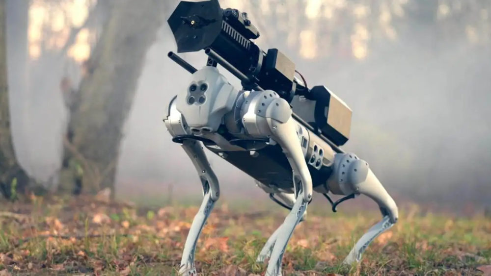 Si alguna vez has querido un perro robótico con lanzallamas, ya existe