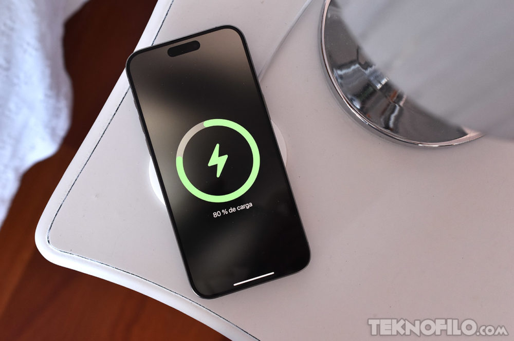 Un exempleado de Apple desvela 12 trucos para ahorrar batería en el iPhone