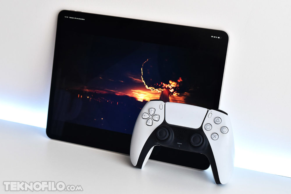 Pronto podrás usar el mando DualSense con tu PS5 y dispositivos Apple sin emparejarlo cada vez