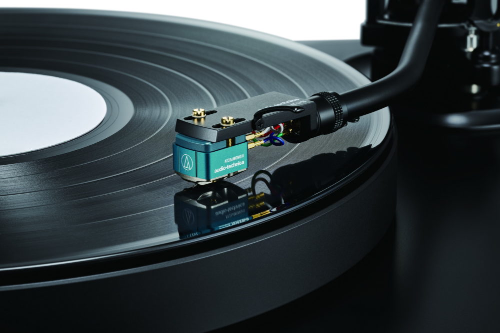 Audio-Technica lanza la nueva serie AT33x: precisión japonesa para amantes del vinilo