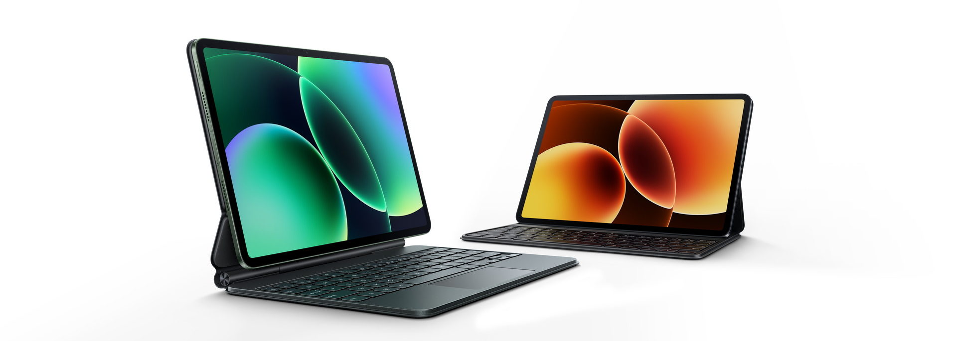 Tabletas modernas con teclados, pantallas brillantes, fondos abstractos verde y naranja. Tecnología de vanguardia.