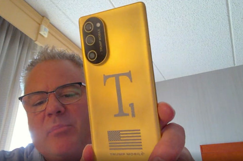 El T1 Phone sigue vivo: Así cambia el móvil de Trump antes de su lanzamiento