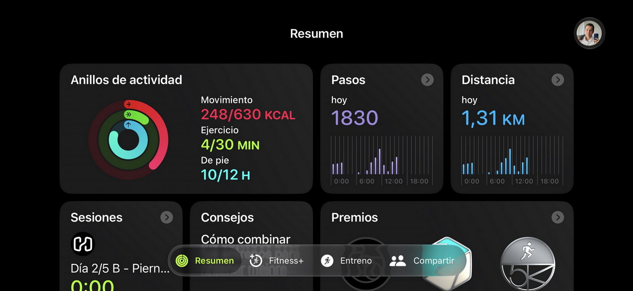 Pantalla de resumen de actividad física: 248 de 630 Kcal, 4/30 min de ejercicio, 10/12 h de pie, 1830 pasos.