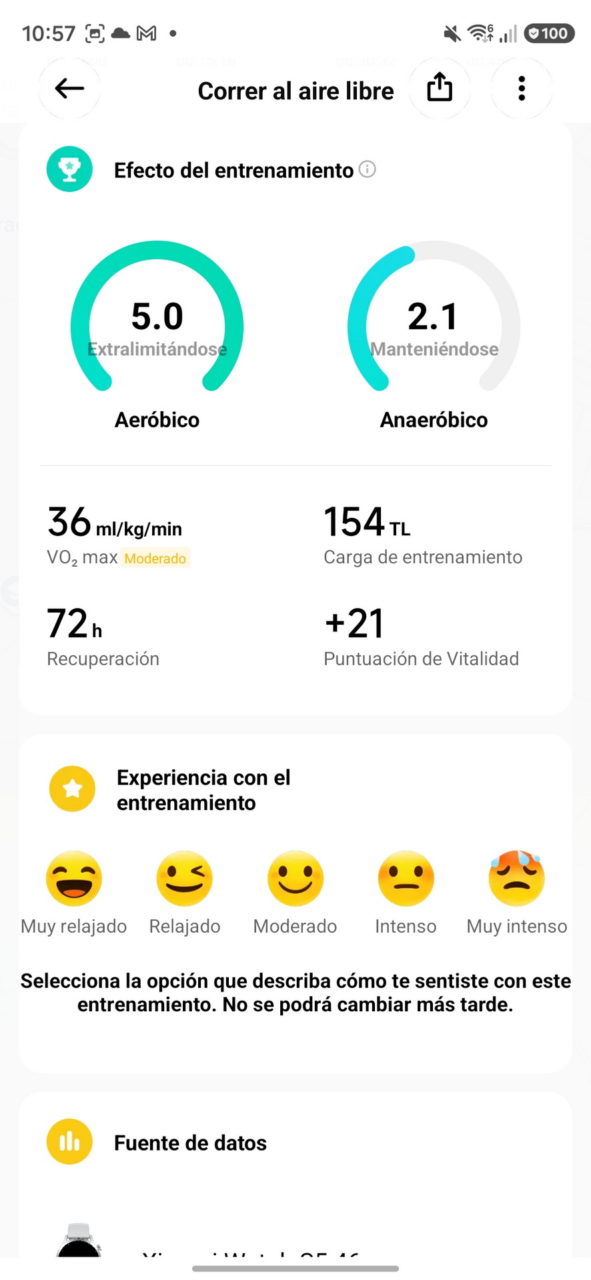 Pantalla de datos de entrenamiento al aire libre, incluyendo VO2 max, carga, recuperación y experiencia de esfuerzo.