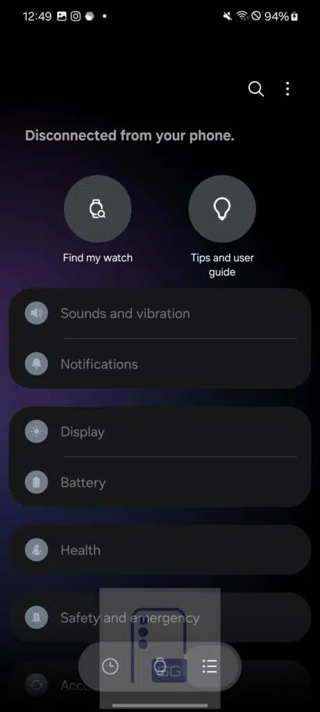 Pantalla de configuración de reloj inteligente mostrando opciones de sonido, notificaciones, pantalla y batería.