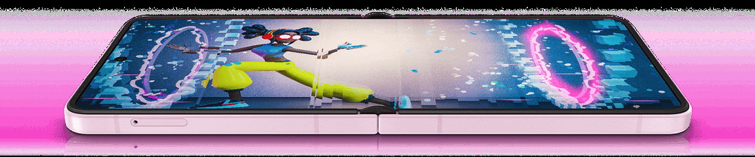 Teléfono plegable abierto mostrando un colorido videojuego futurista con personajes animados y efectos especiales.