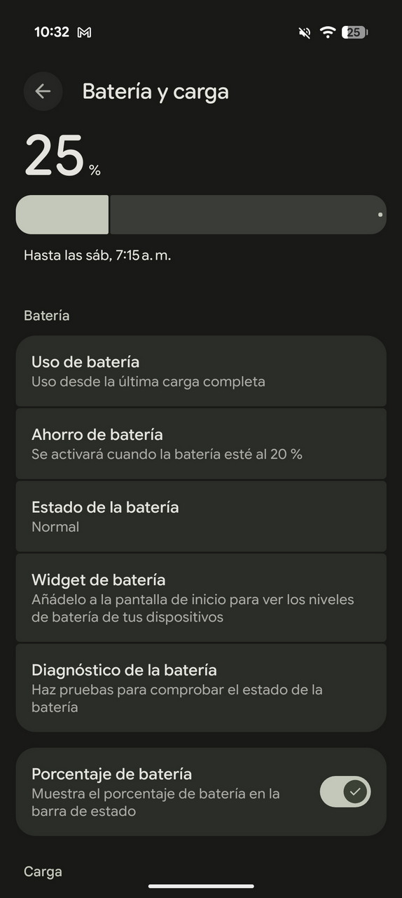 Pantalla de configuración de batería en smartphone, mostrando 25% de carga restante y opciones de ahorro y diagnóstico.