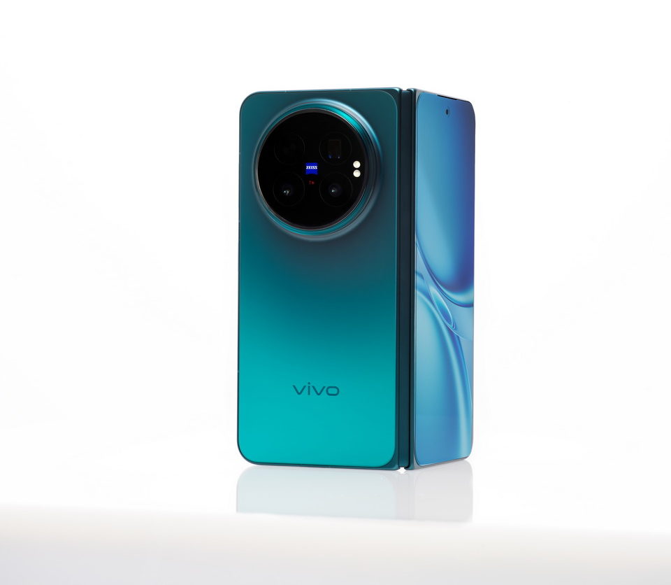 Diseño del vivo X Fold6 en color azul