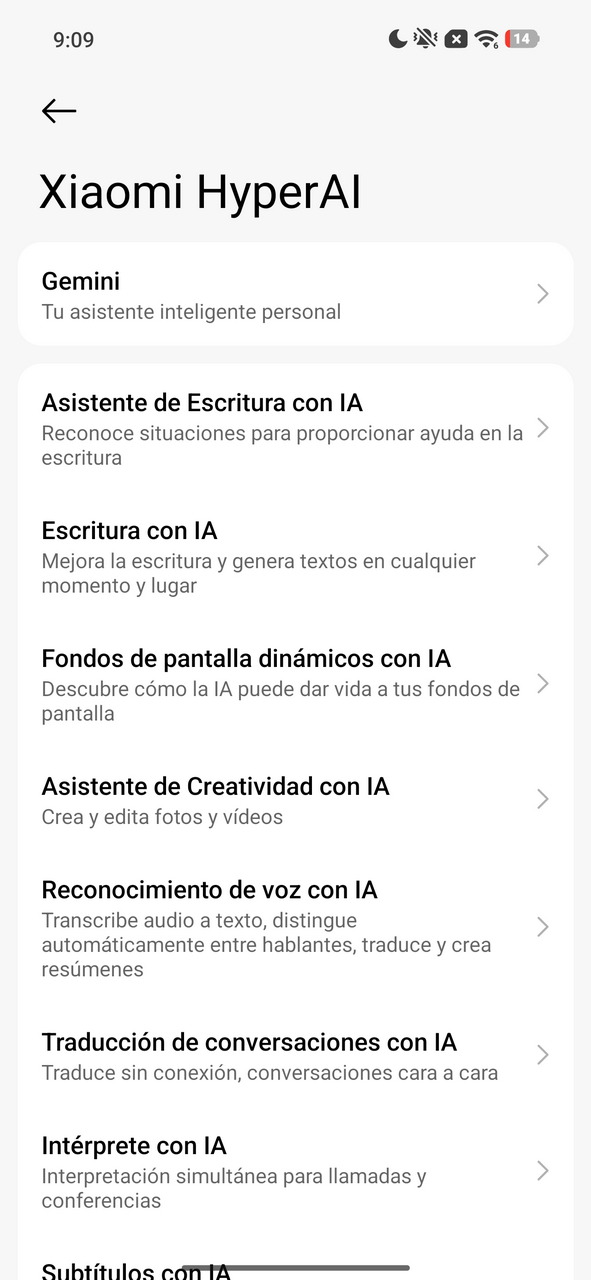 Pantalla de Xiaomi HyperAI mostrando funciones de IA como escritura, creatividad, voz, traducción y subtítulos.
