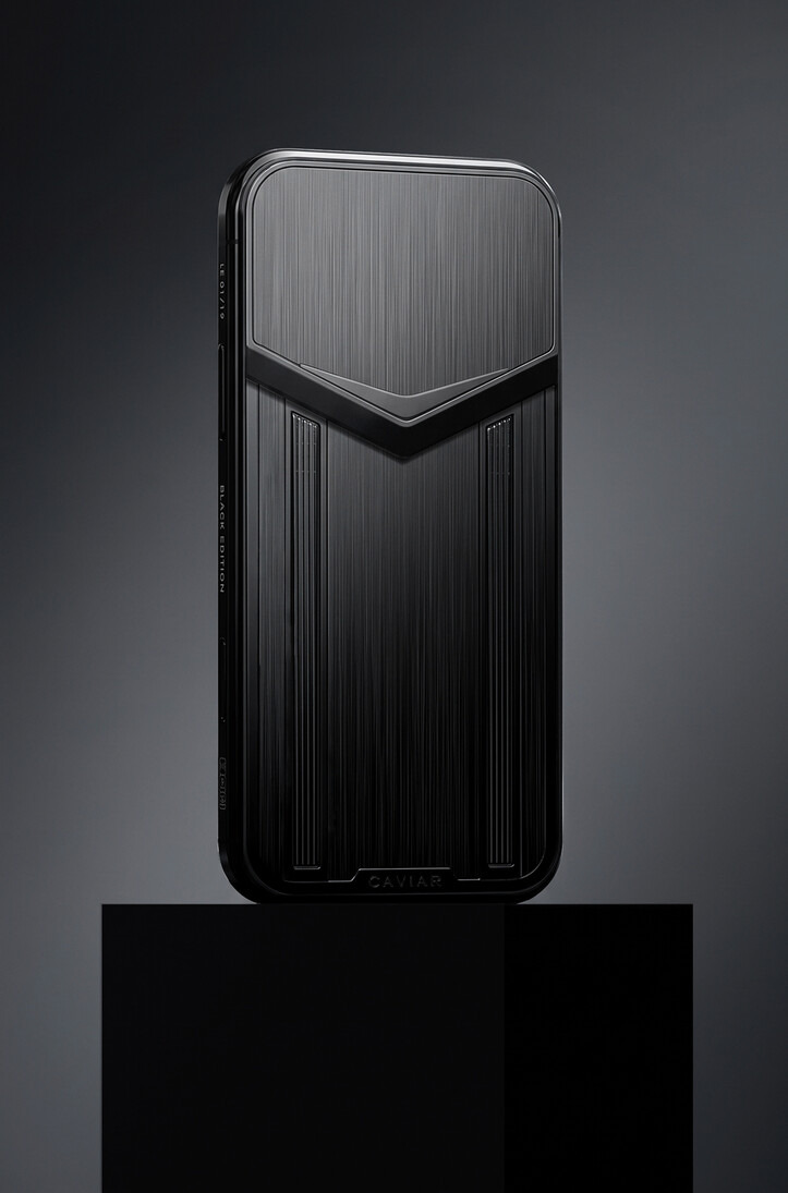 Teléfono de lujo en edición negra con diseño elegante y acabado texturizado.