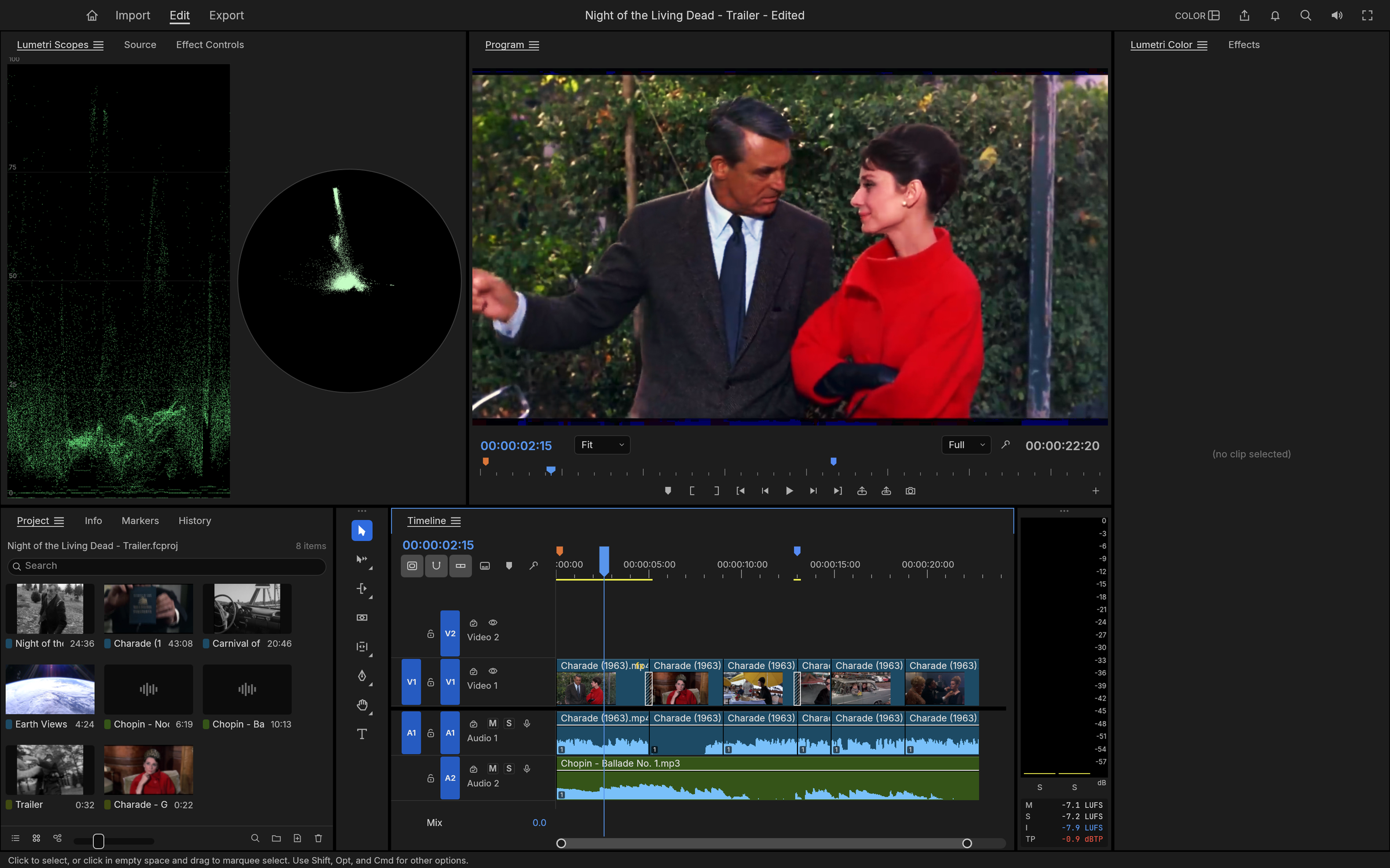 FilmCraft con monitores, herramientas de color y una línea de tiempo multipista